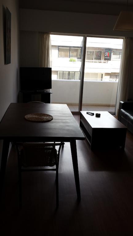 Francis Apartments ลาร์นาคา ห้อง รูปภาพ