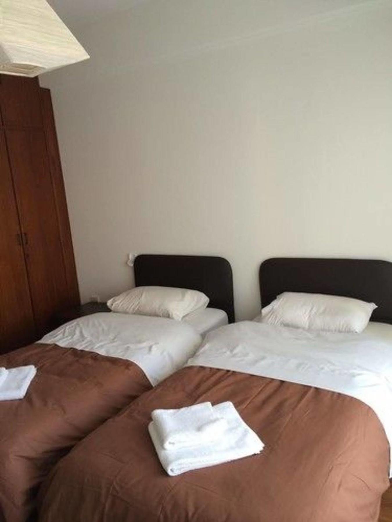 Francis Apartments ลาร์นาคา ภายนอก รูปภาพ