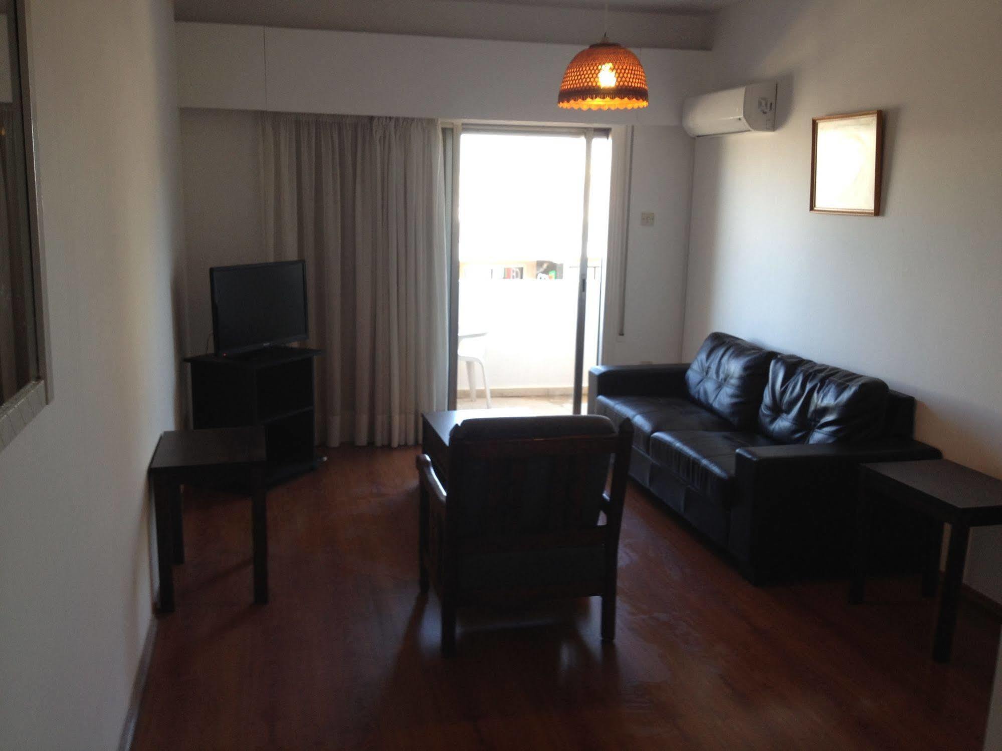 Francis Apartments ลาร์นาคา ภายนอก รูปภาพ