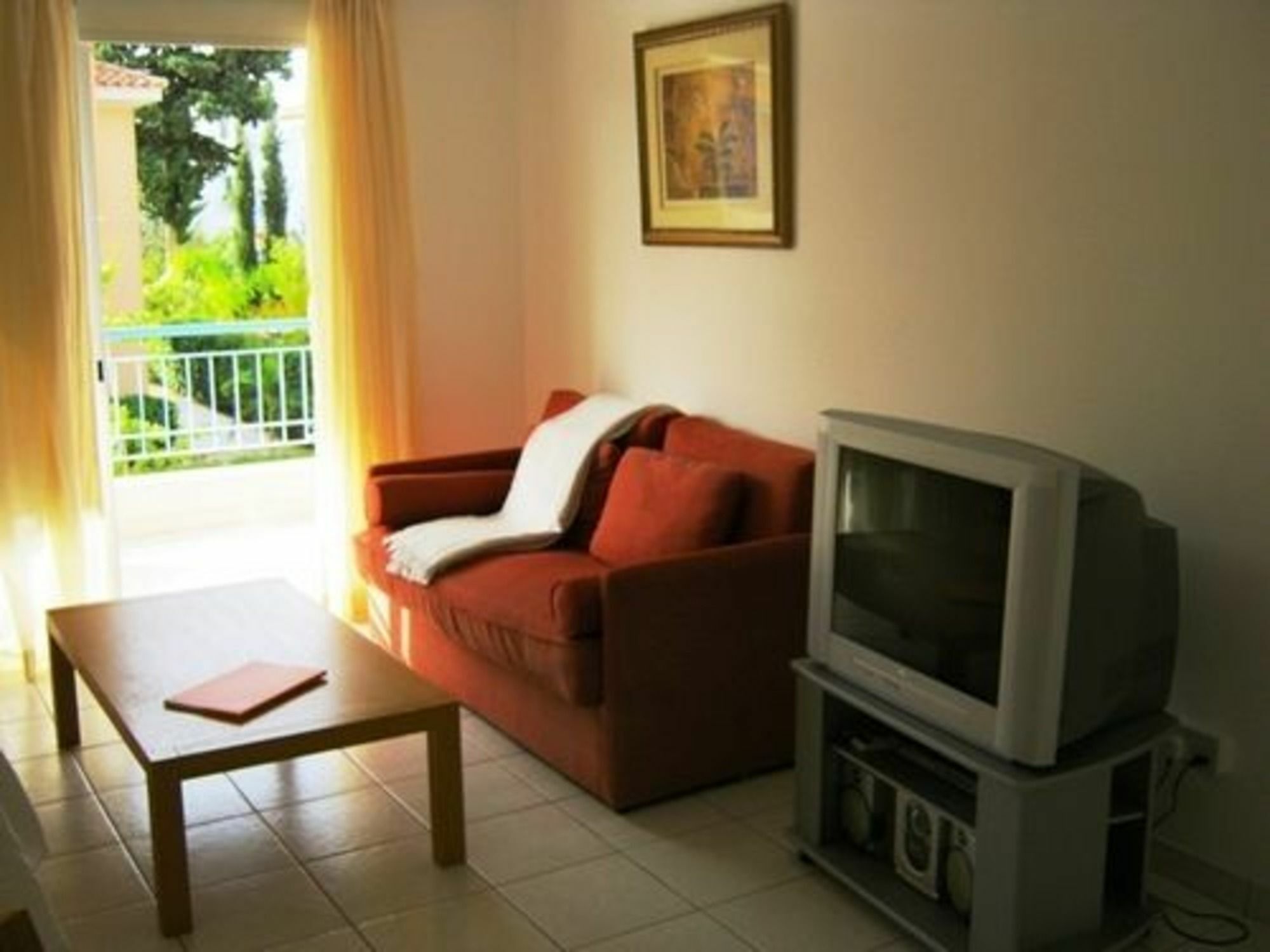 Francis Apartments ลาร์นาคา ภายนอก รูปภาพ
